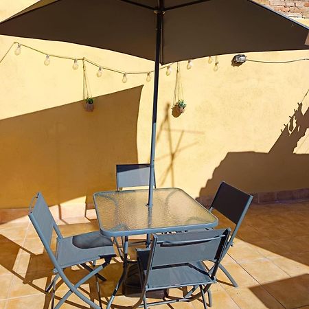 La Curiosa Del Casc Antic Apartment ตาร์ราโกนา ภายนอก รูปภาพ