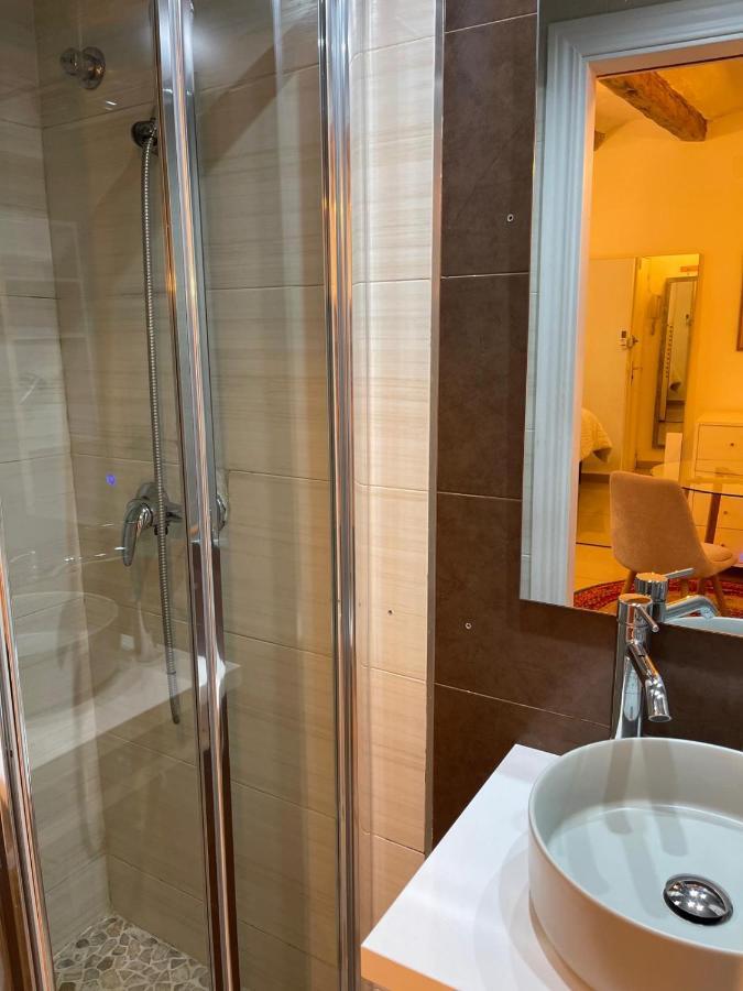La Curiosa Del Casc Antic Apartment ตาร์ราโกนา ภายนอก รูปภาพ